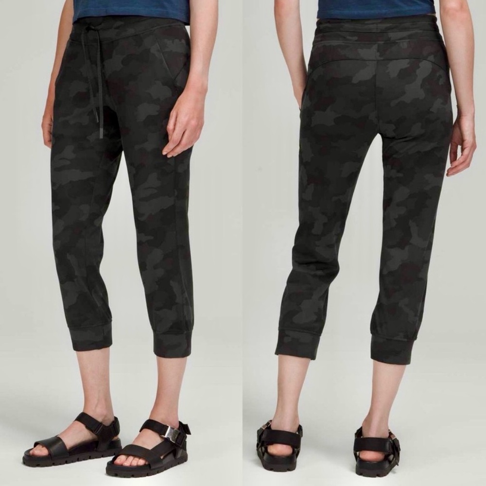 Lululemon Athletica Black Camouflage Joggers